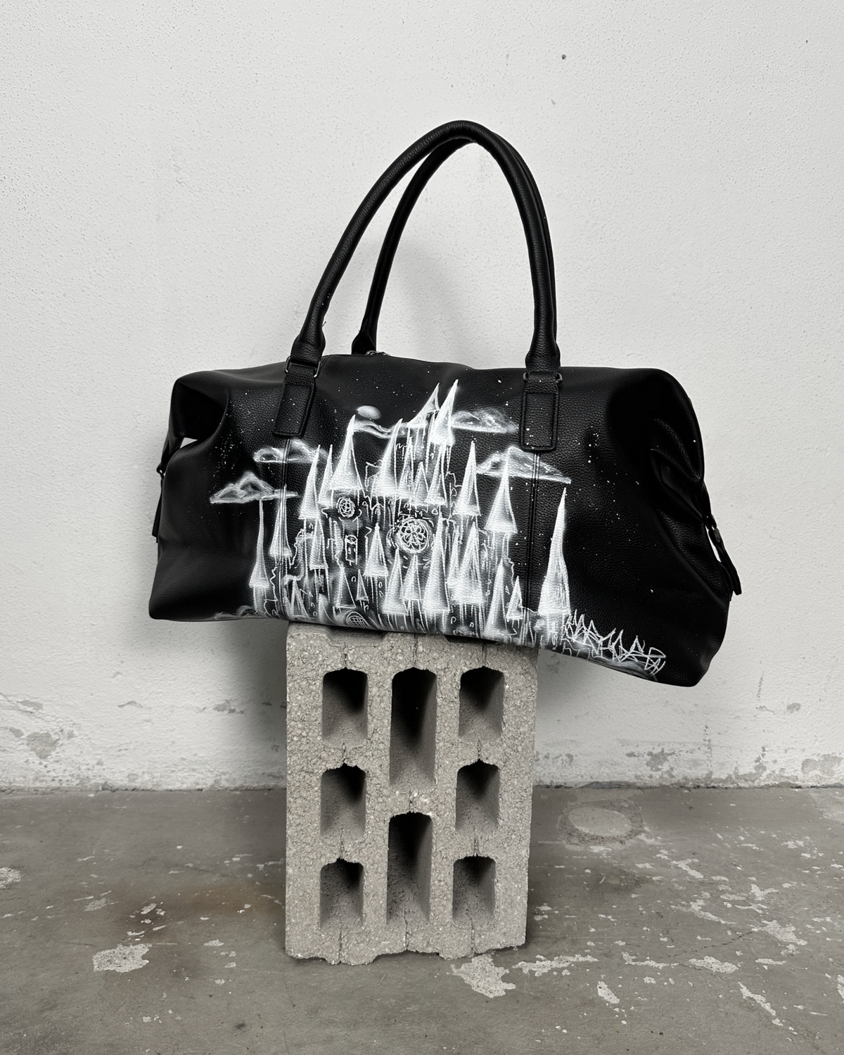 1of1 „CASTLE“ DUFFLE BAG