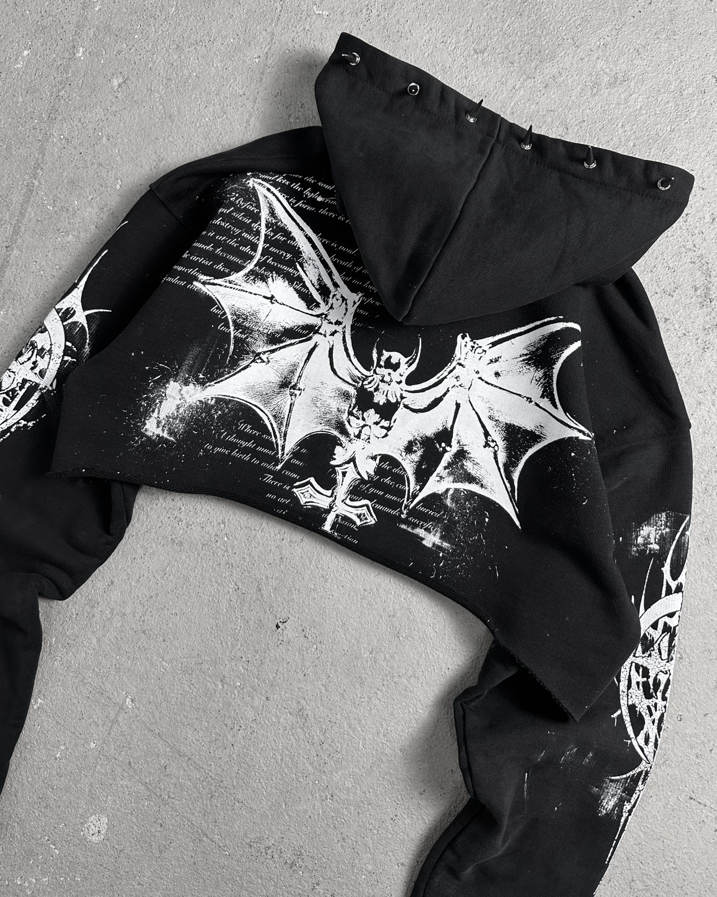 1of1 cropped spiked OVERDXSE HOODIE size S
