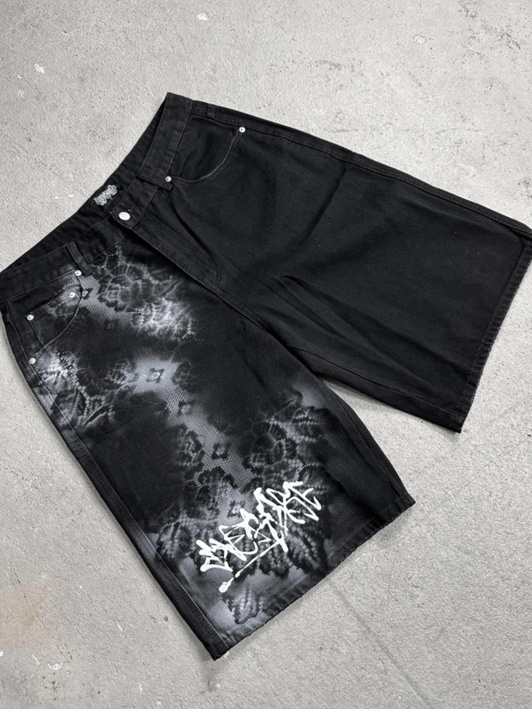 1of1 OVERDXSE JORTS size XL