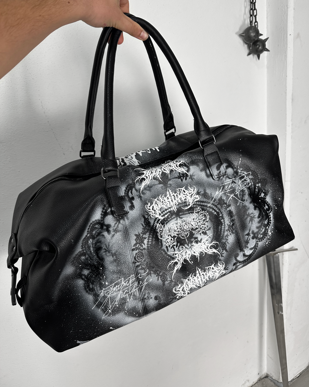 1of1 „RELIC“ DUFFLE BAG