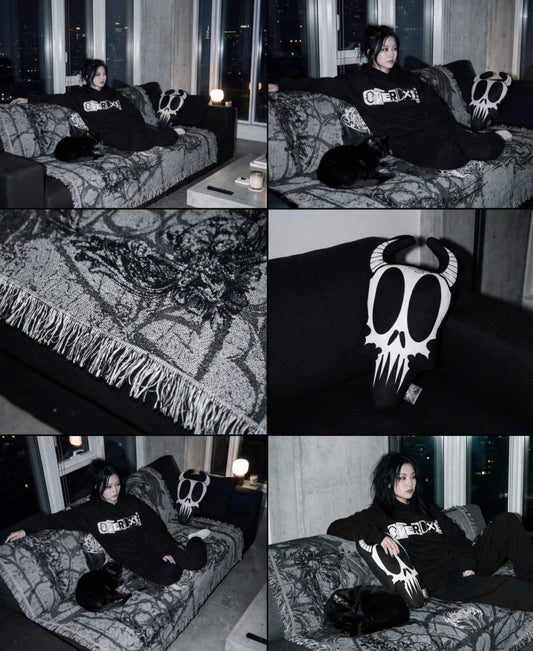Limited OVERDXSE WOVEN „RITUAL“ BLANKET