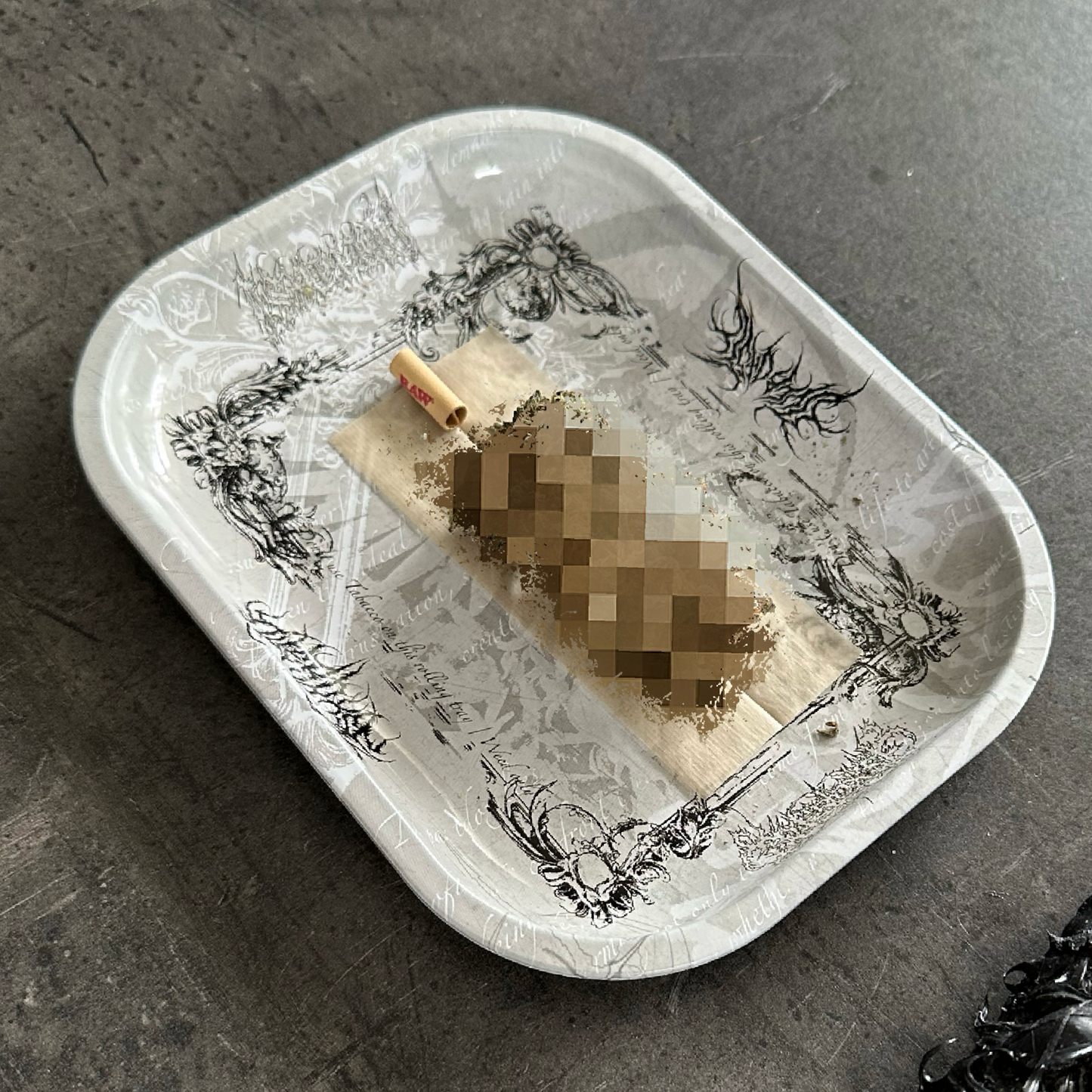 Limited OVERDXSE ROLLING TRAY V.1