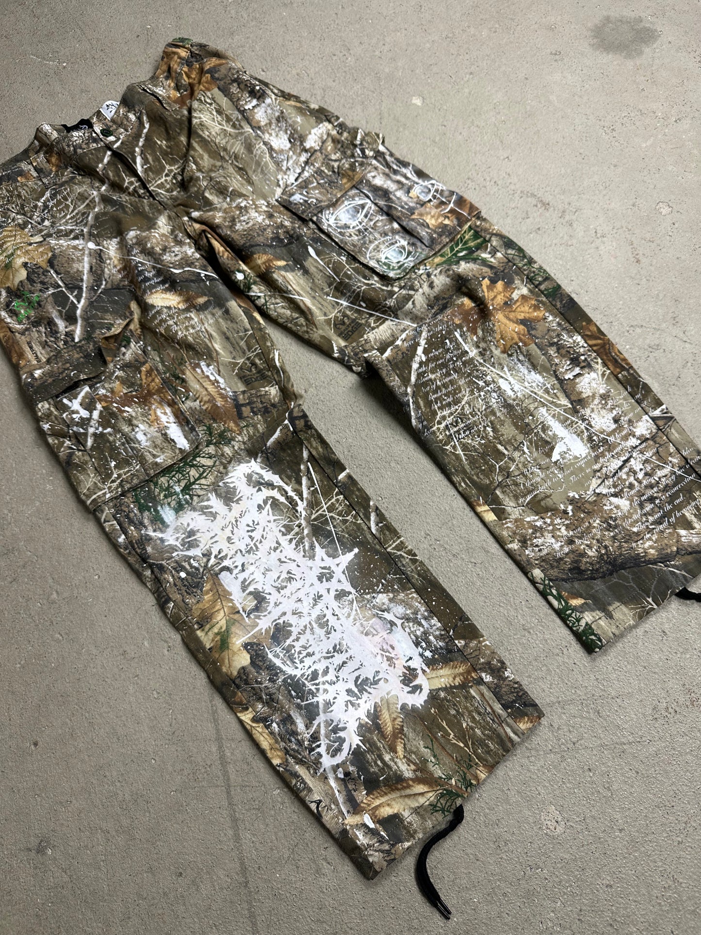 1of1 OVERDXSE REAL TREE PANTS size L (36/38)